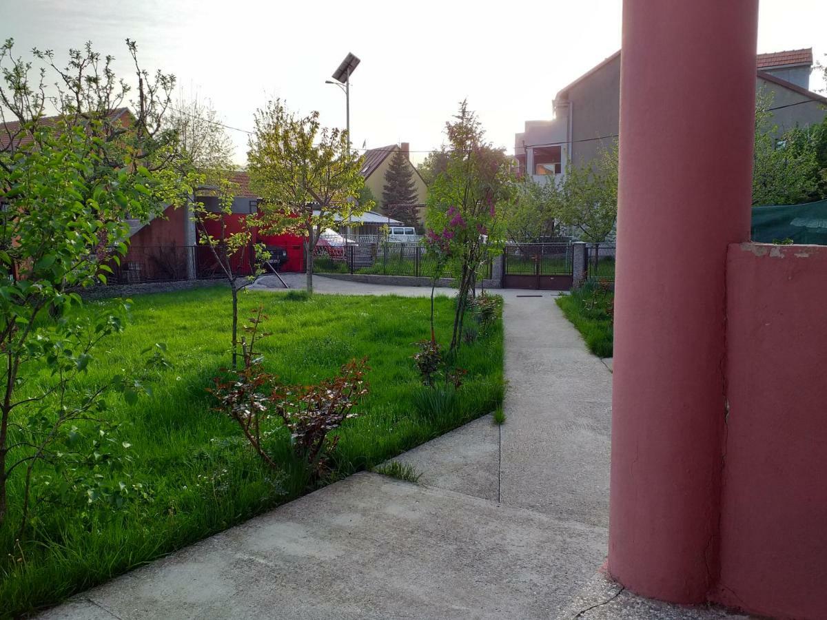 Apartman Donji Kraj Apartment Цетине Екстериор снимка