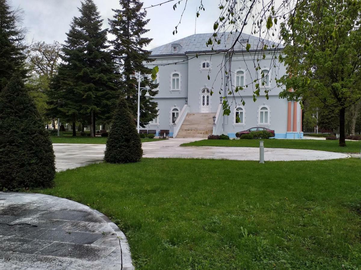 Apartman Donji Kraj Apartment Цетине Екстериор снимка