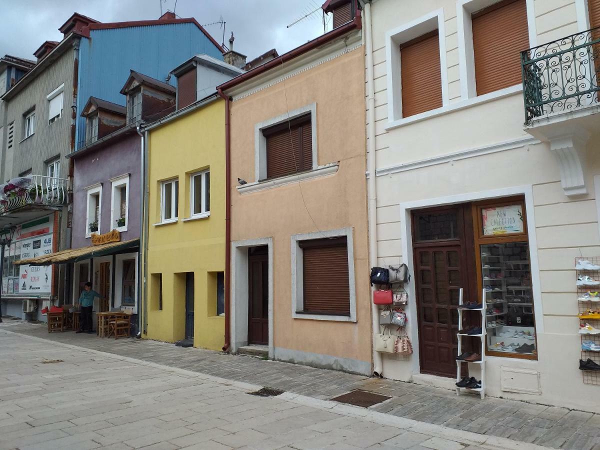 Apartman Donji Kraj Apartment Цетине Екстериор снимка